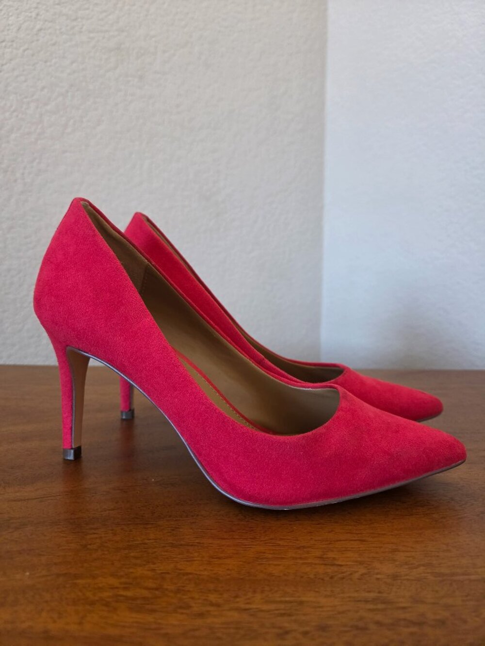14th & Union Red Pumps - Size 5